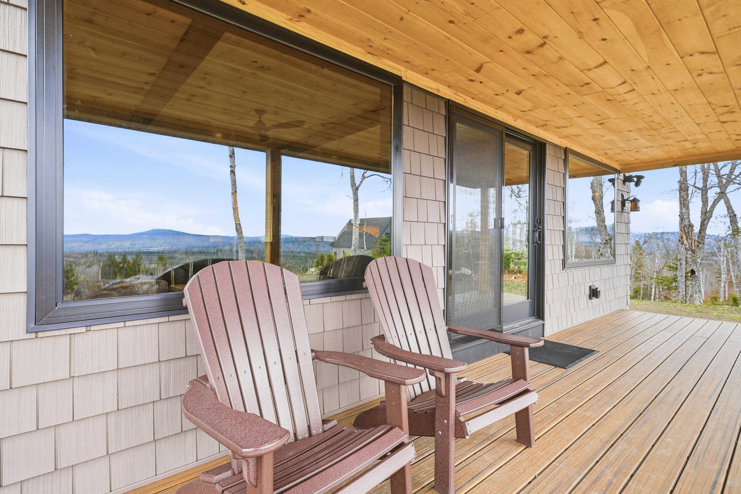 15 Barkies Way Rangeley ME 04970