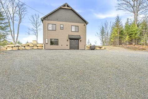 15 Barkies Way Rangeley ME 04970