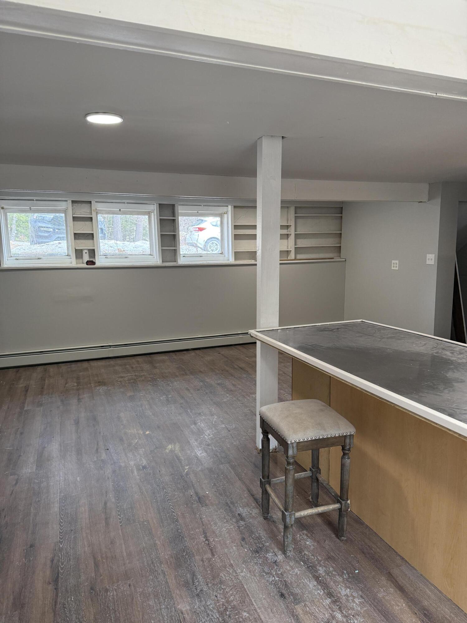 156 Alpine Street Paris ME 04281