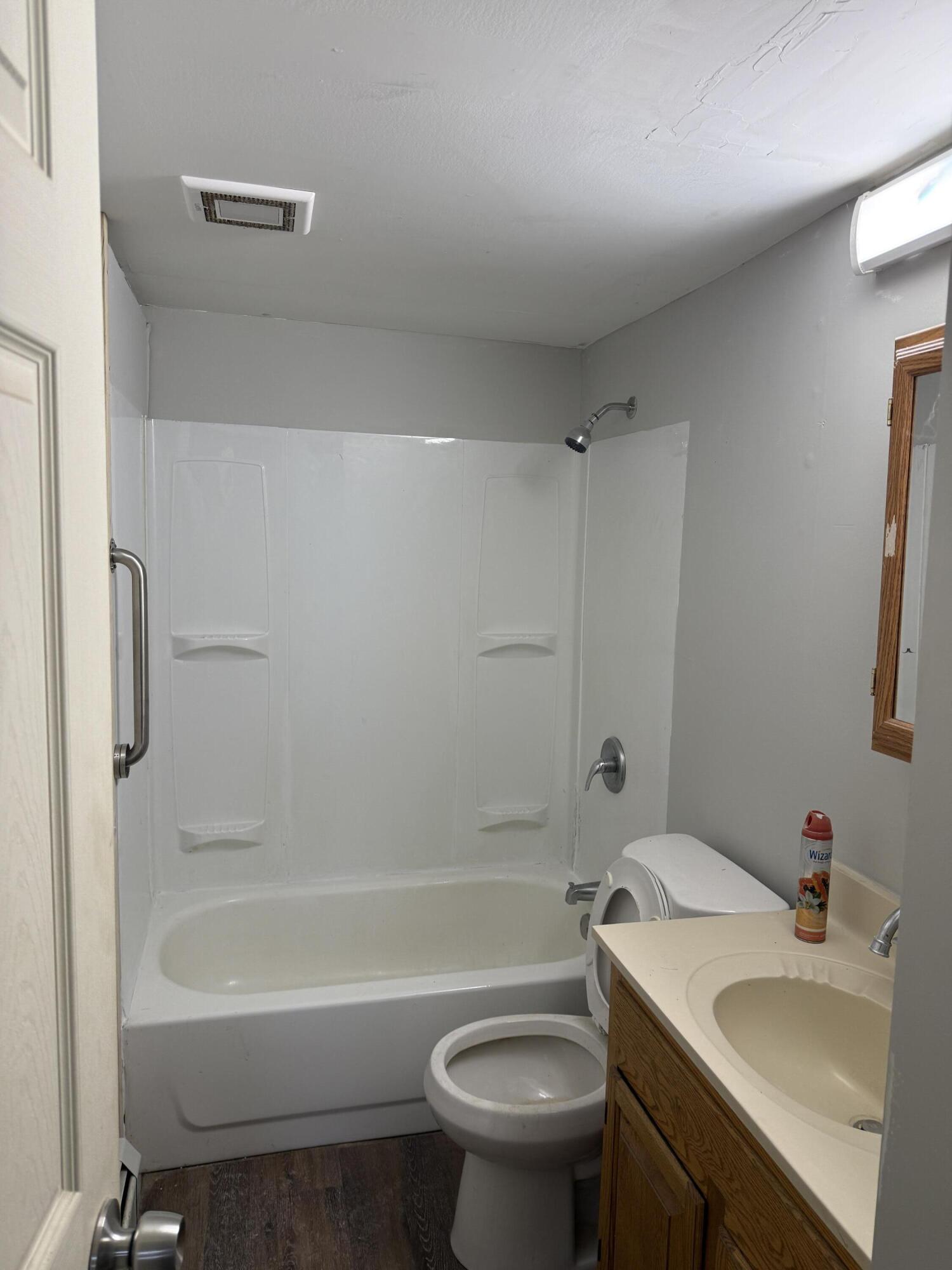 156 Alpine Street Paris ME 04281