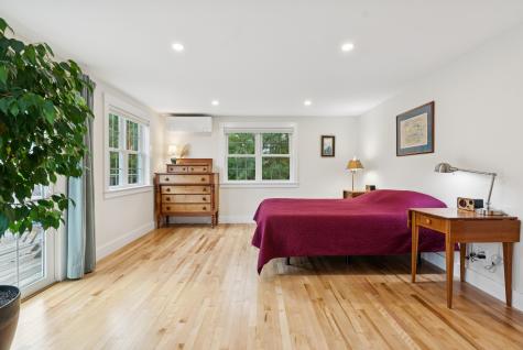 14 Weeks Street Bath ME 04530