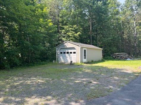 60 Dawes Road Dover-foxcroft ME 04426