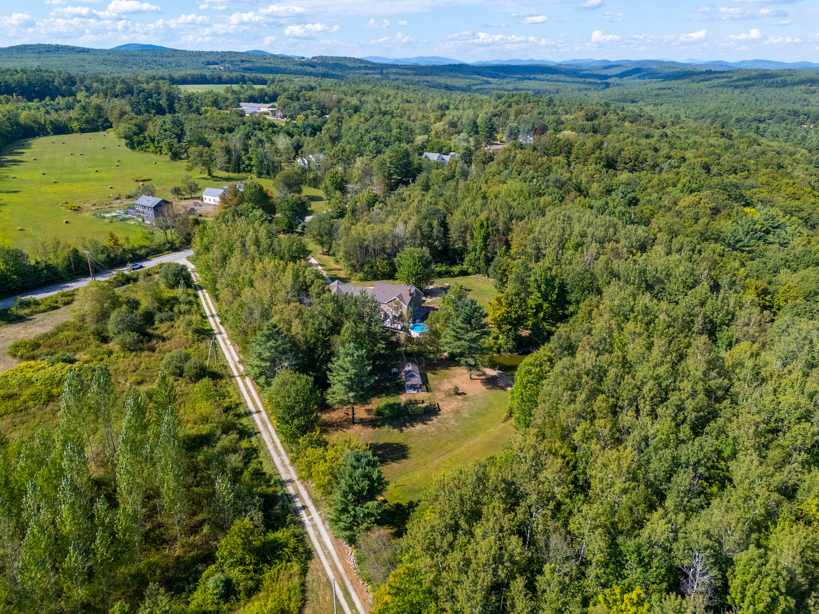 207 N Auburn Road Auburn ME 04210