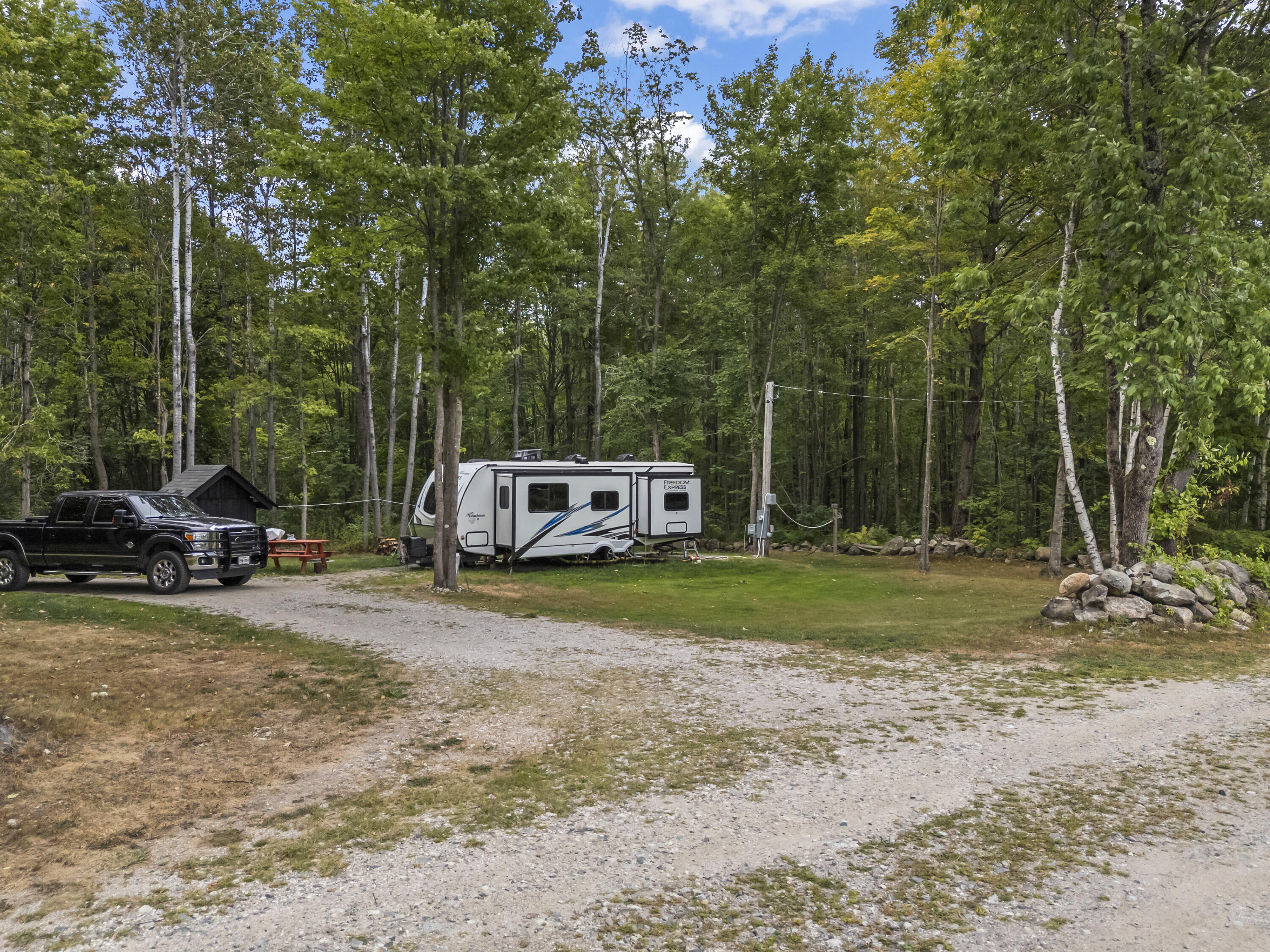 207 N Auburn Road Auburn ME 04210