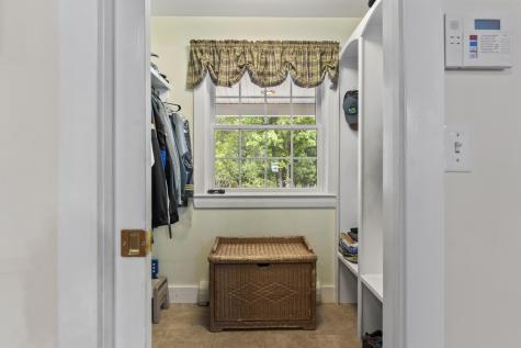 207 N Auburn Road Auburn ME 04210