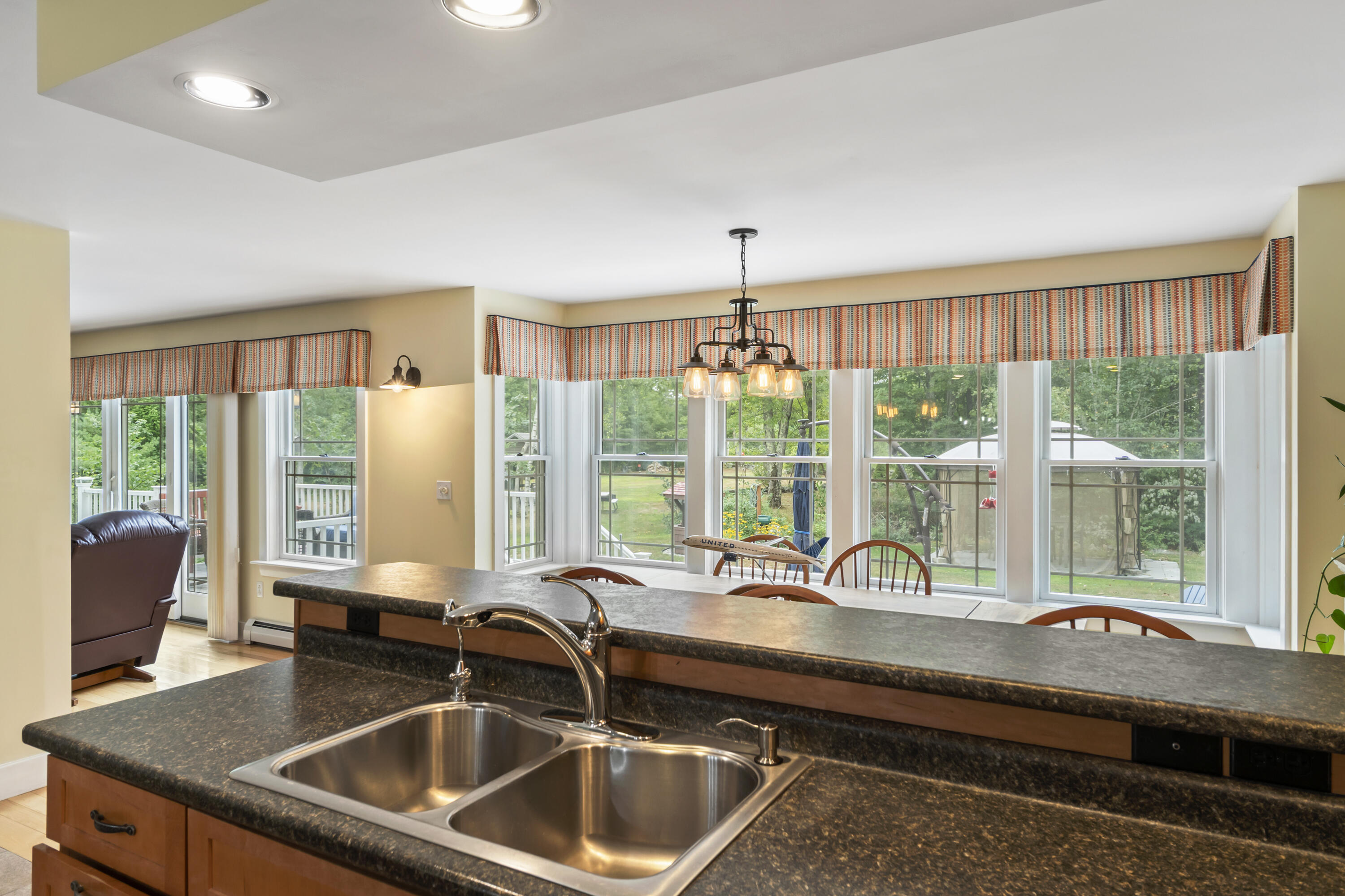 207 N Auburn Road Auburn ME 04210