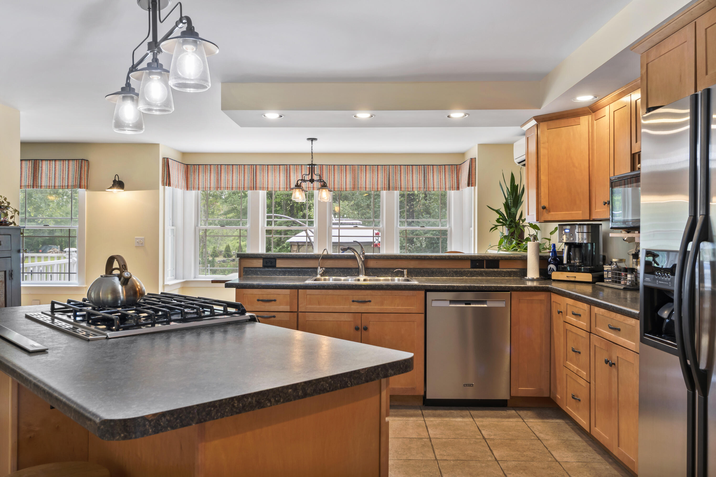 207 N Auburn Road Auburn ME 04210