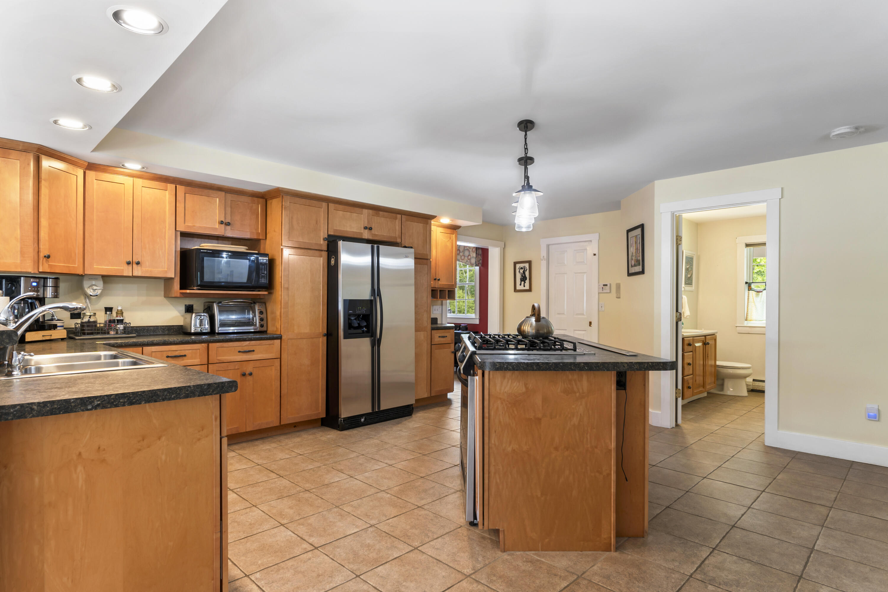 207 N Auburn Road Auburn ME 04210