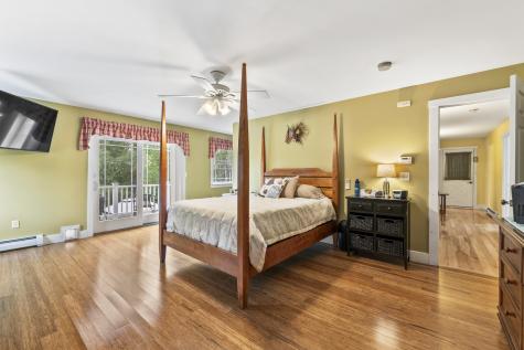 207 N Auburn Road Auburn ME 04210