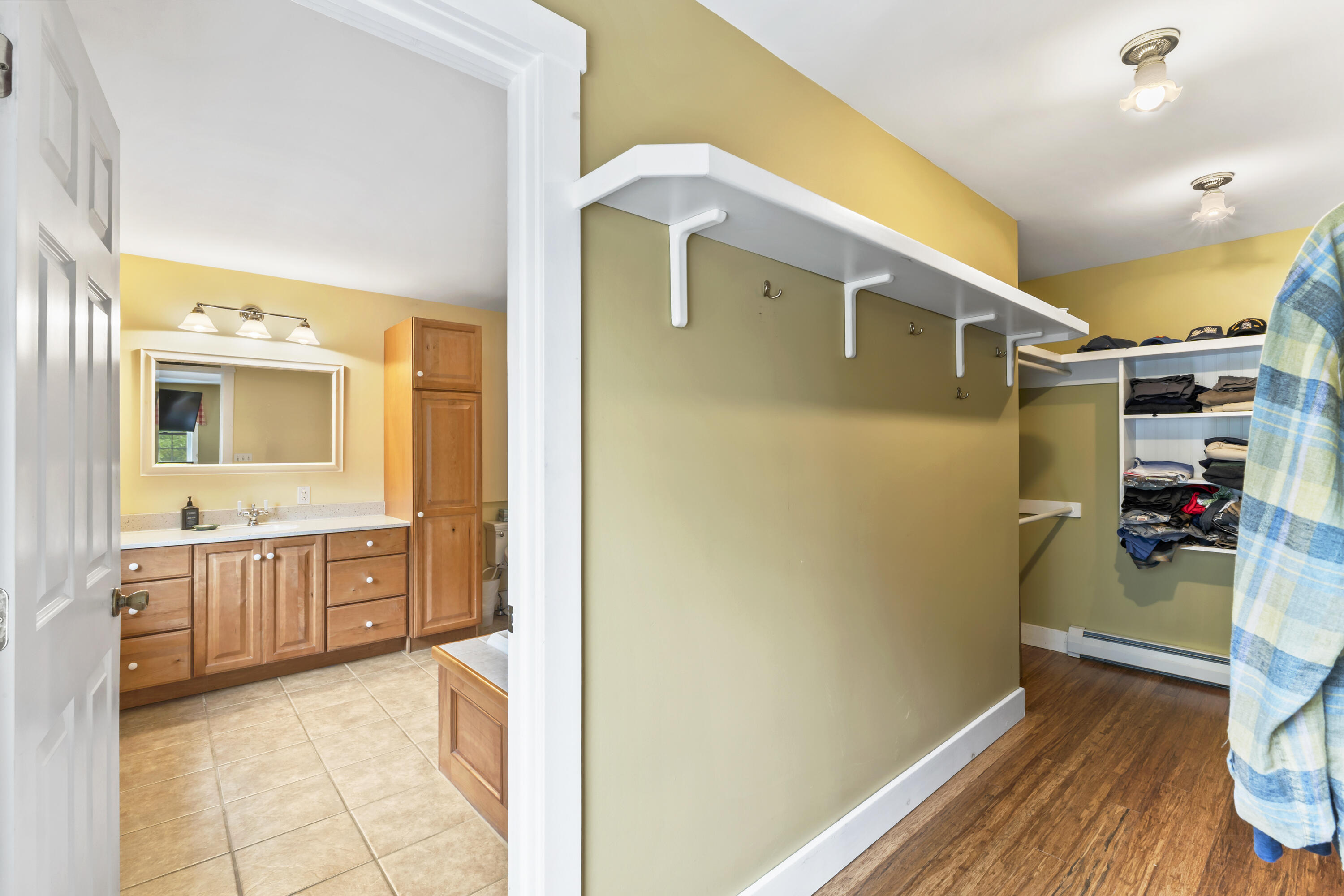 207 N Auburn Road Auburn ME 04210