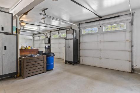 207 N Auburn Road Auburn ME 04210