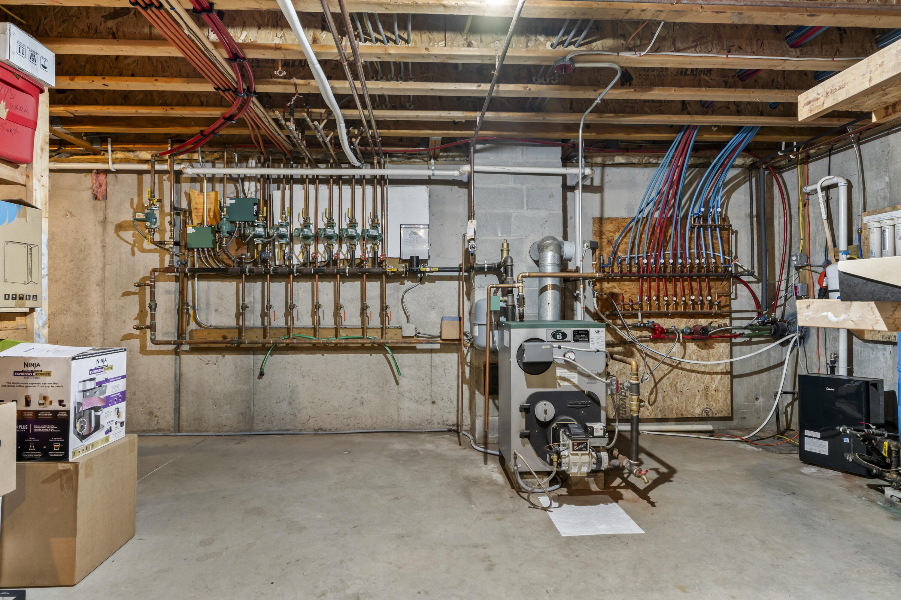 207 N Auburn Road Auburn ME 04210