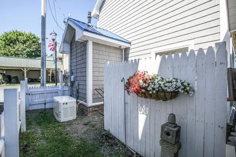 10 N Water Street Lubec ME 04652