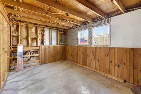 135 Williams Road Newport ME 04953
