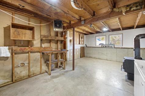 135 Williams Road Newport ME 04953