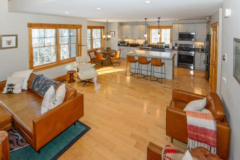 14 Riley Road Naples ME 04055