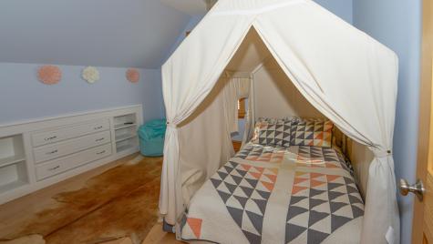 14 Riley Road Naples ME 04055