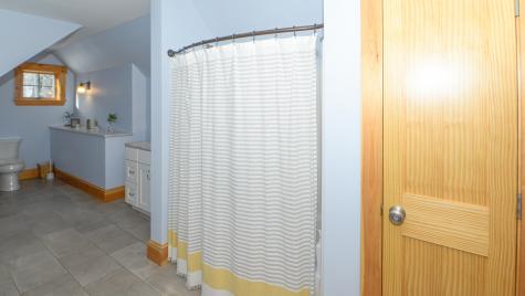 14 Riley Road Naples ME 04055