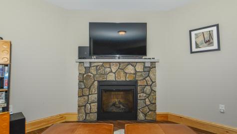 14 Riley Road Naples ME 04055