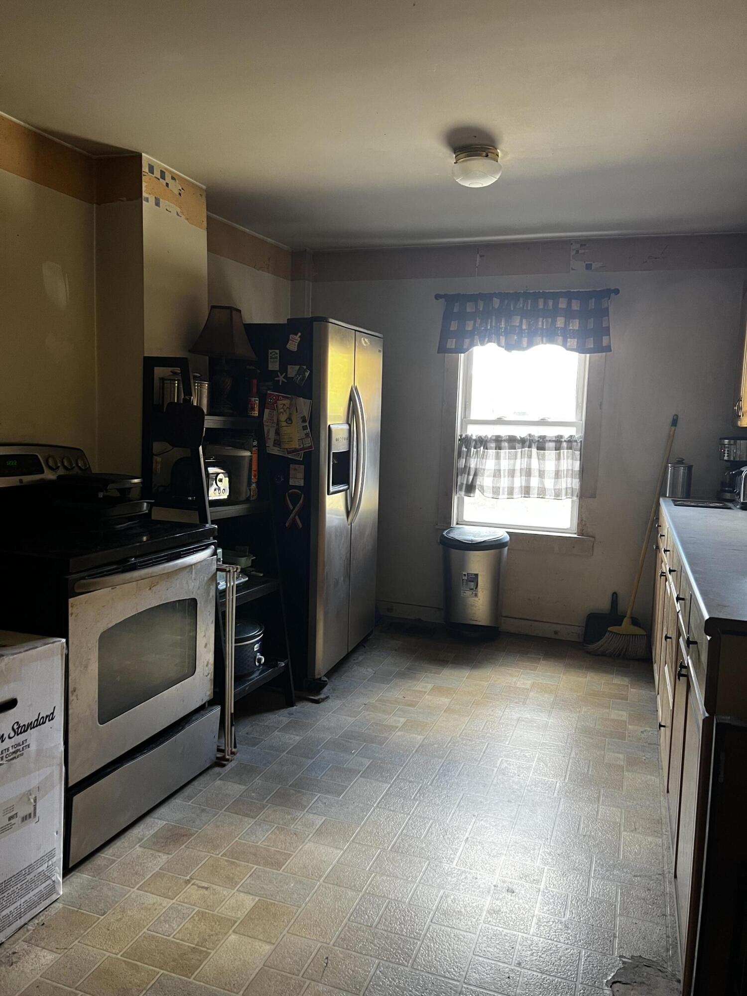 6 Crooker Street Bath ME 04530