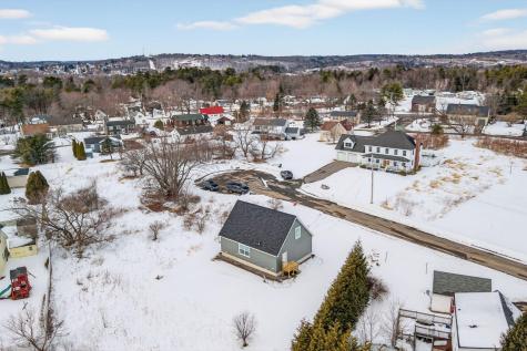 6 Bayberry Court Augusta ME 04330