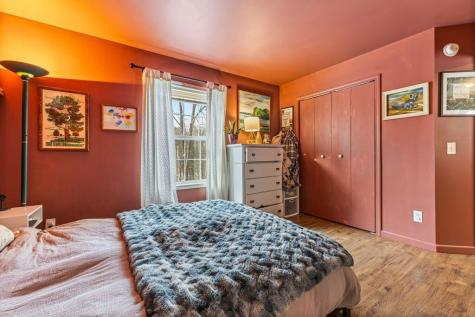 69 Switzerland Road Lewiston ME 04240