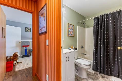 69 Switzerland Road Lewiston ME 04240