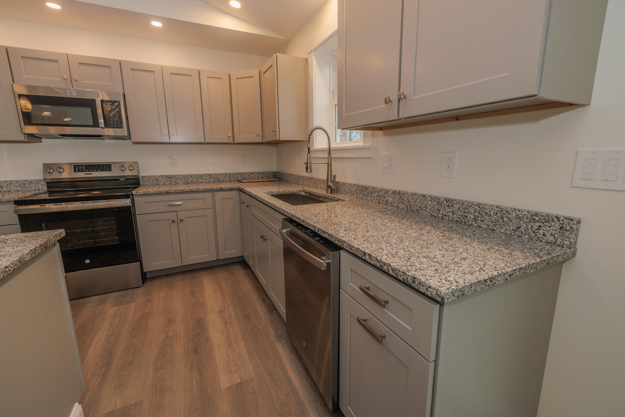 28 Deer Hill Estates Cornville ME 04976