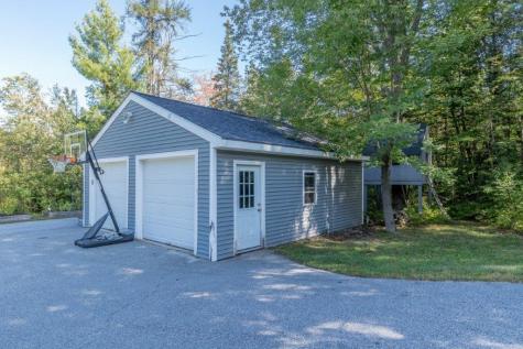 22 Dundee Road Windham ME 04062