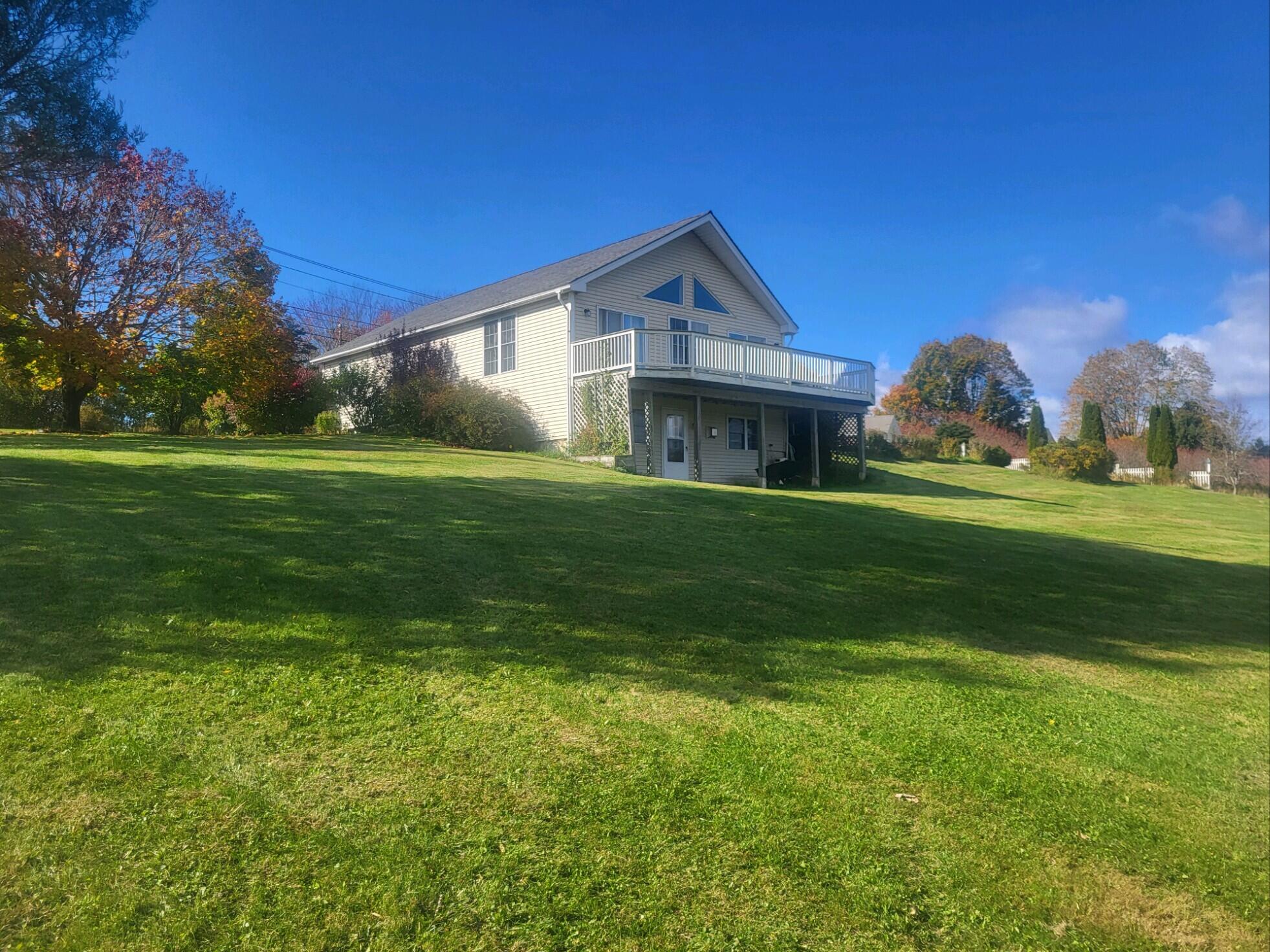 715 River Road Cushing ME 04563