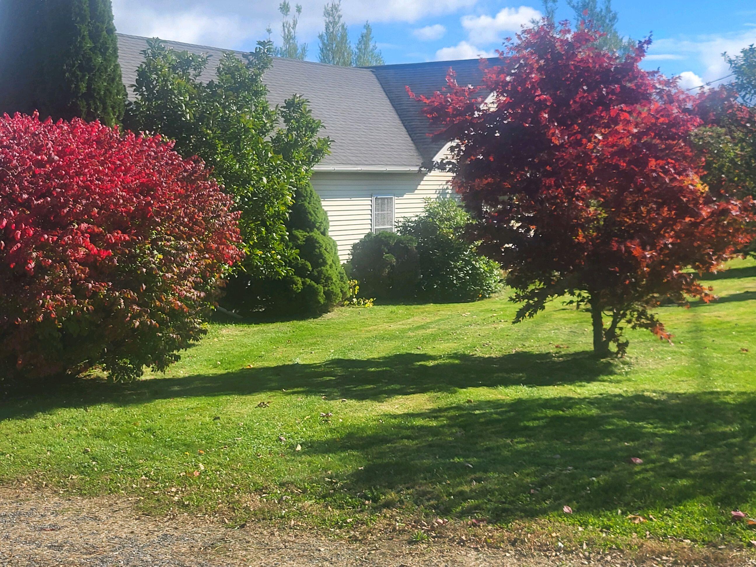 715 River Road Cushing ME 04563