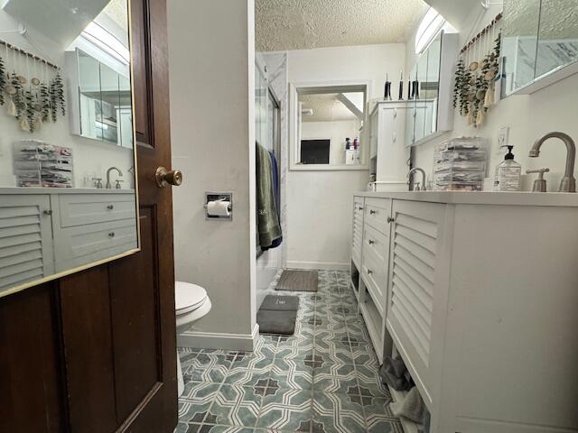 325 Middle Road Fairfield ME 04937