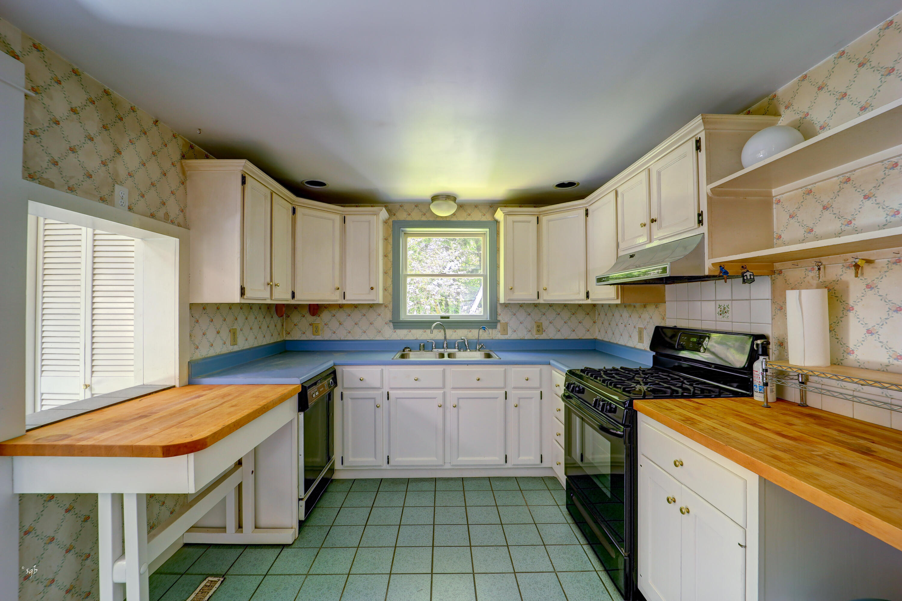 203 Turkey Farm Road Blue Hill ME 04614