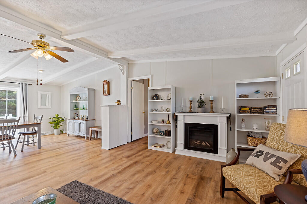 1468 Richmond Road Litchfield ME 04350