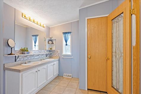 1468 Richmond Road Litchfield ME 04350