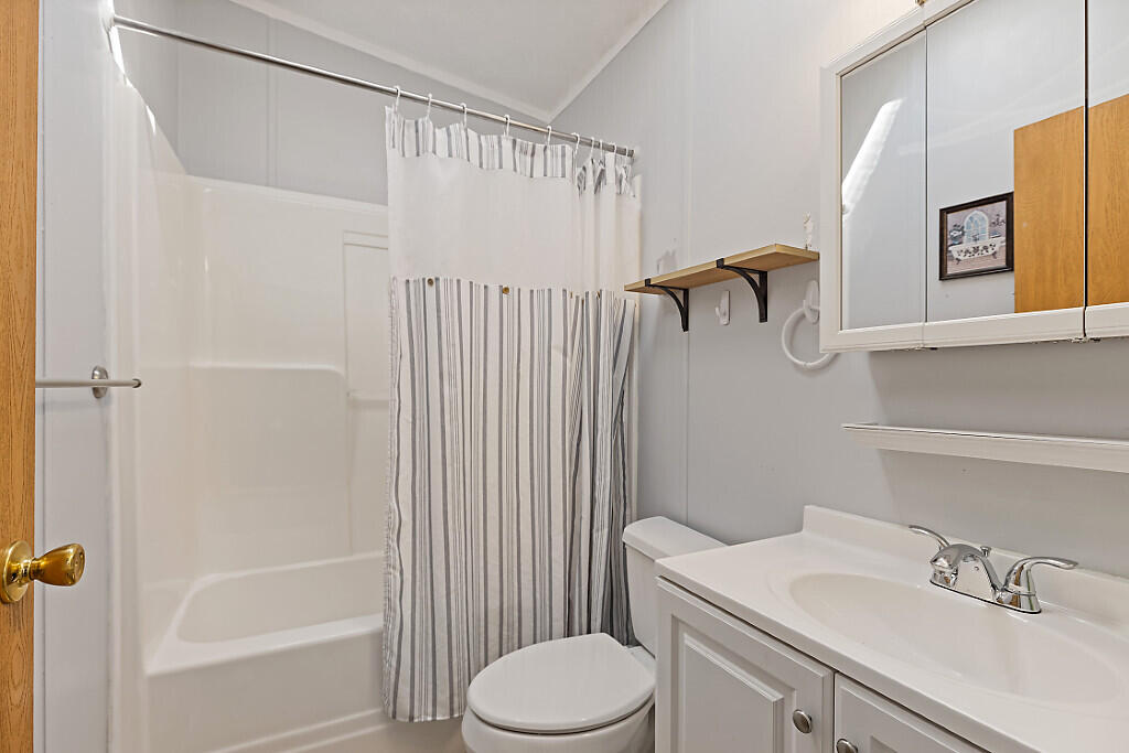 1468 Richmond Road Litchfield ME 04350