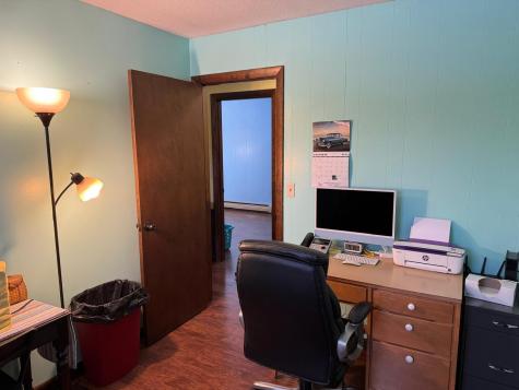 40 Fords Lane Mapleton ME 04757