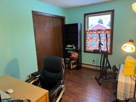 40 Fords Lane Mapleton ME 04757