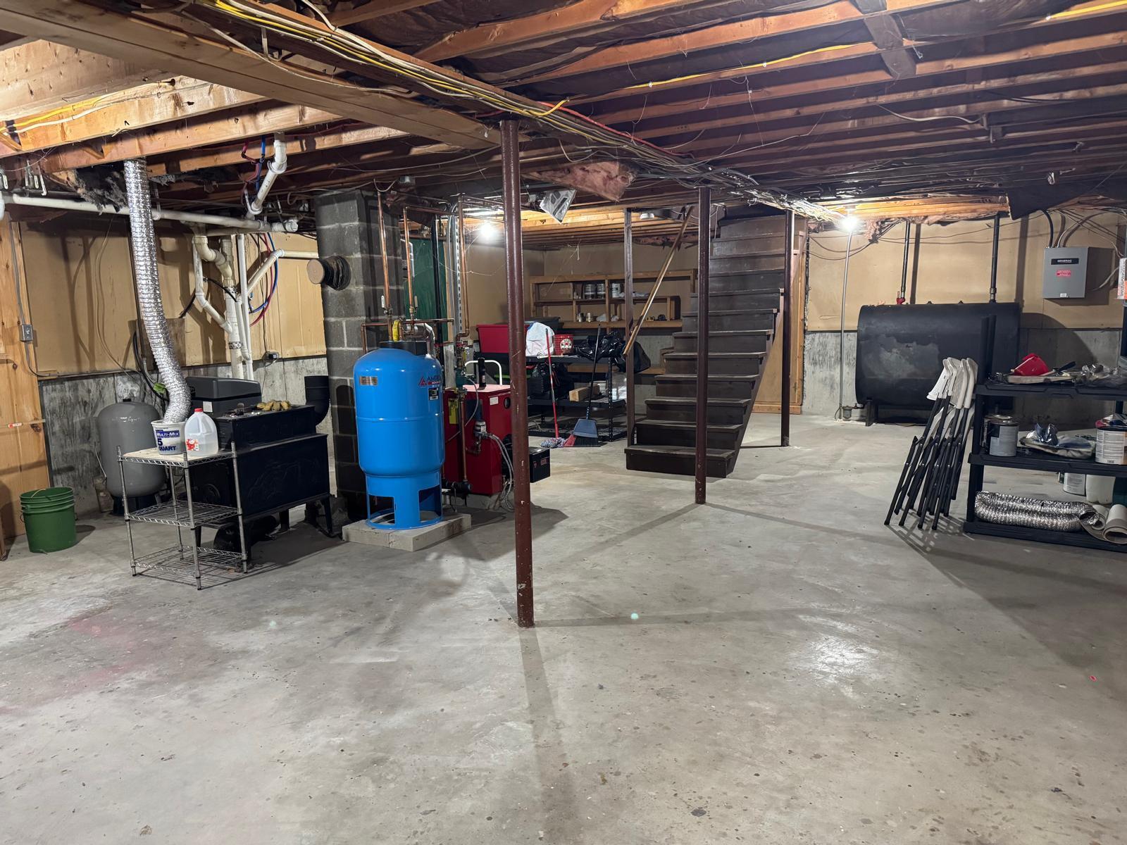 40 Fords Lane Mapleton ME 04757