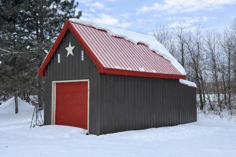 40 Fords Lane Mapleton ME 04757