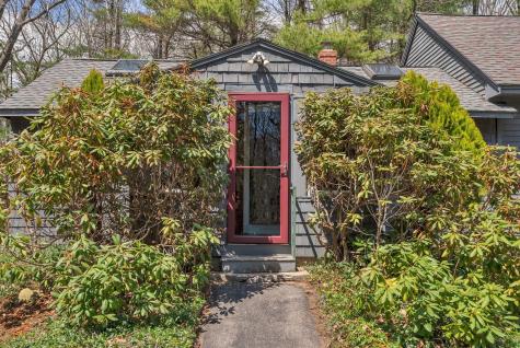 62 Warrens Way Kennebunk ME 04043