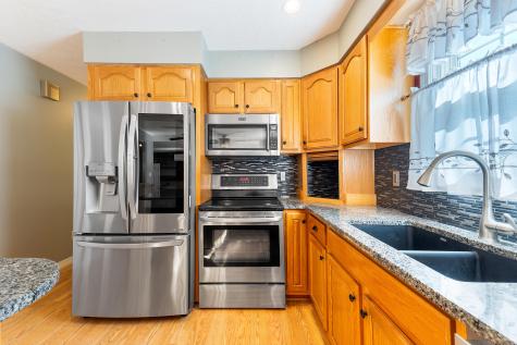 11 Ann Street Lewiston ME 04240