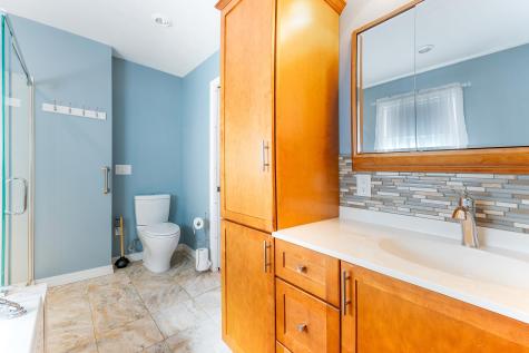 11 Ann Street Lewiston ME 04240