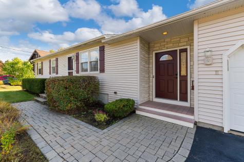 11 Ann Street Lewiston ME 04240