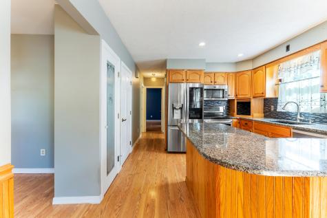 11 Ann Street Lewiston ME 04240