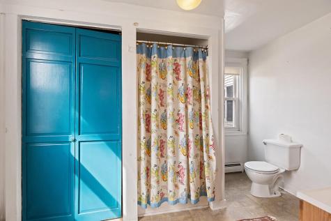 903 Western Avenue Manchester ME 04351