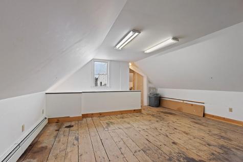 903 Western Avenue Manchester ME 04351