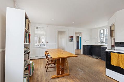 903 Western Avenue Manchester ME 04351