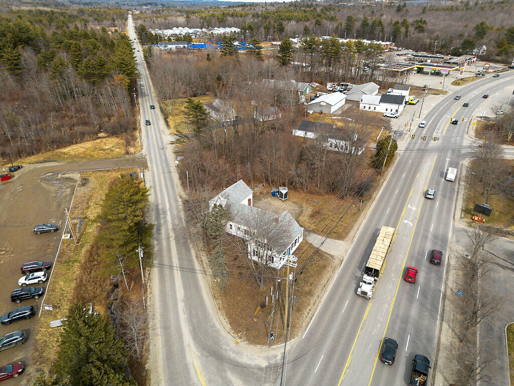903 Western Avenue Manchester ME 04351