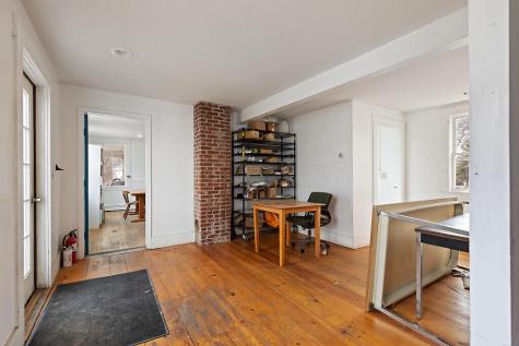 903 Western Avenue Manchester ME 04351